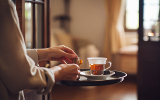 personne-preparer-the-ambiance-chaleureuse