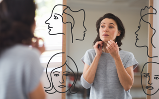 femme-miroir-reflet-silhouettes-visage